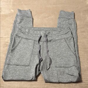 Aerie Gray Leggings with Tapered Fit